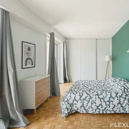 Flexliving - - Remusat Holiday home