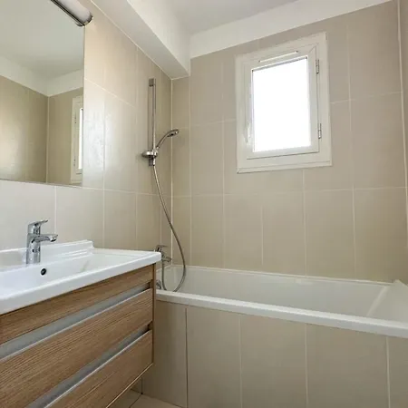 Flexliving - - Remusat Nyaraló